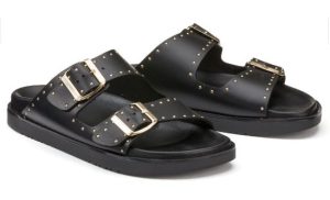 Leren muiltjes met studs